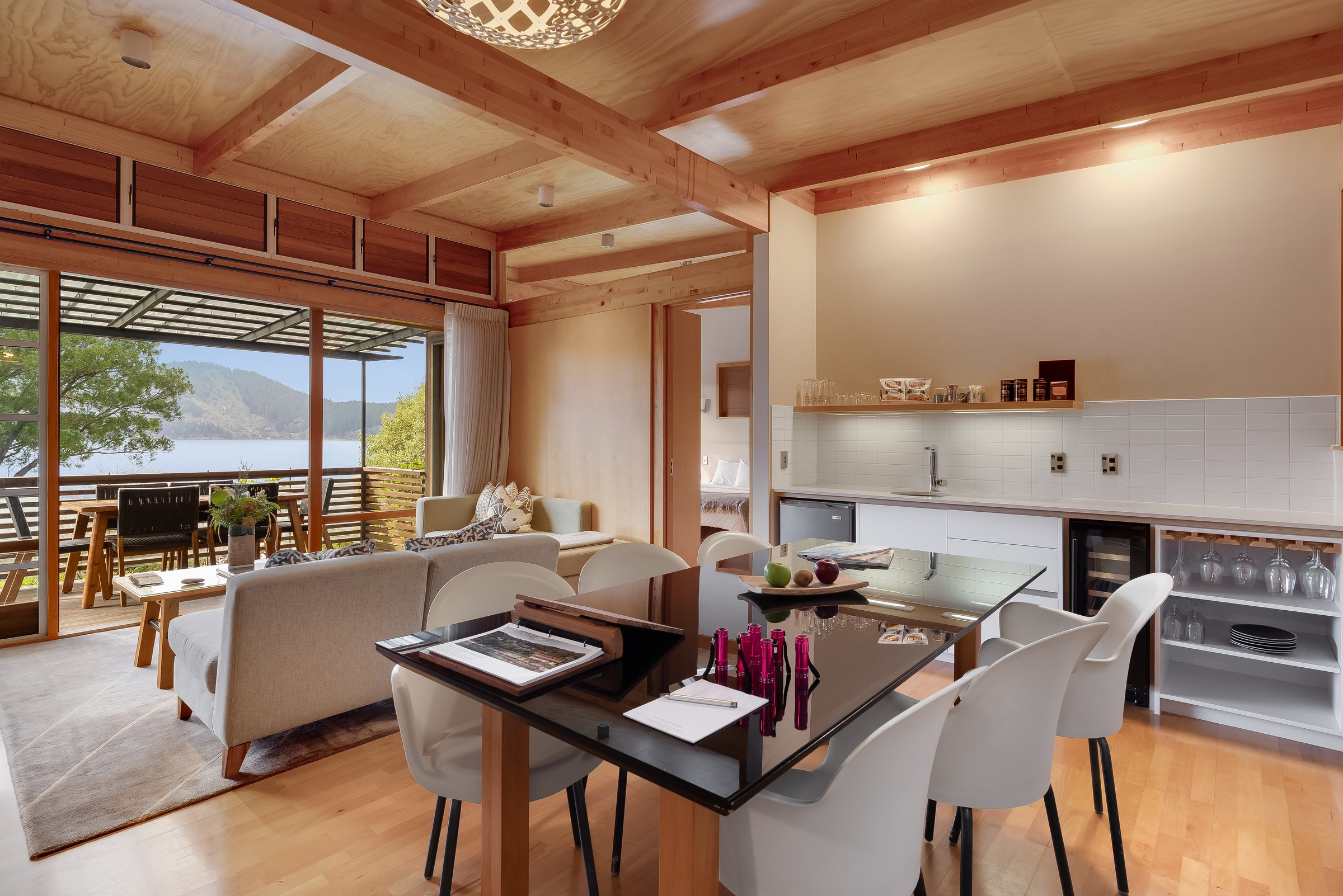 Lodge suite dining and kitchenette
